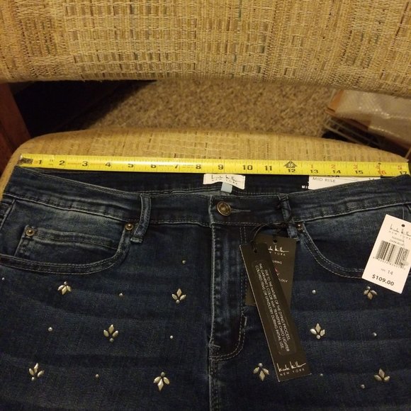 Nicole Miller - Tribecca Mid-Rise Skinny Leg Jeans - Picture 2 of 4